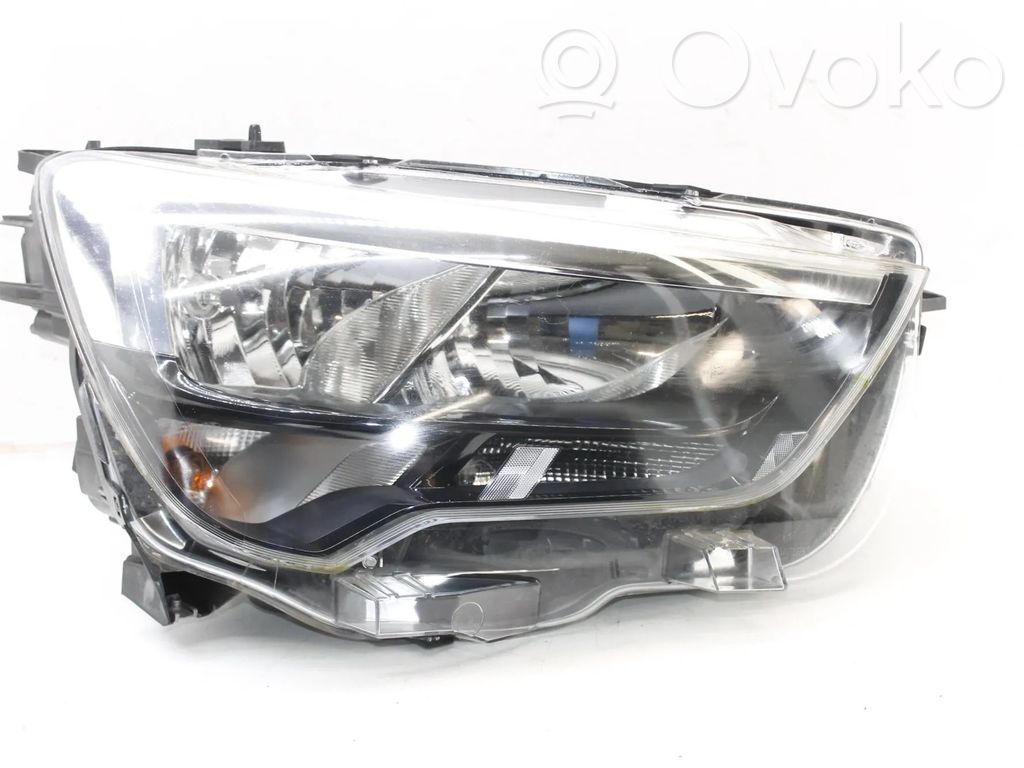 Opel Combo E Phare frontale