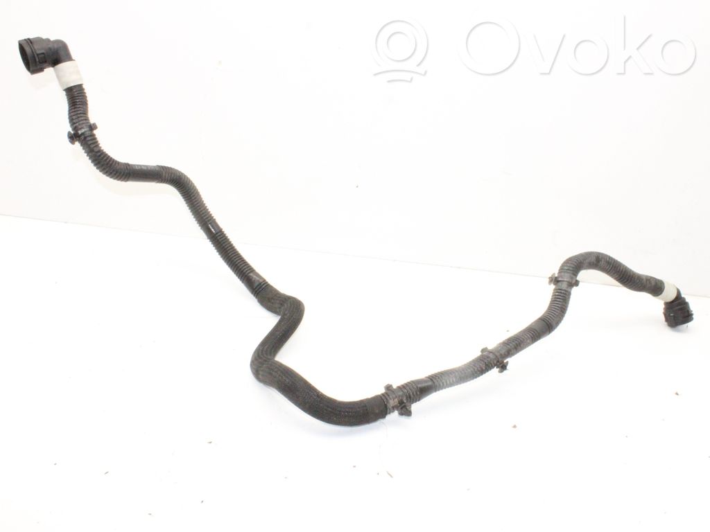 Tesla Model 3 Engine coolant pipe/hose 