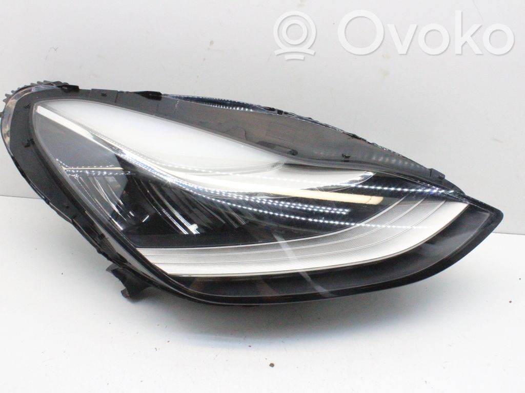 Tesla Model 3 Headlight/headlamp 