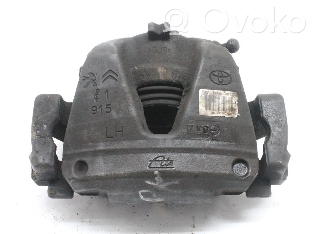 Toyota Proace Zacisk hamulcowy przedni 