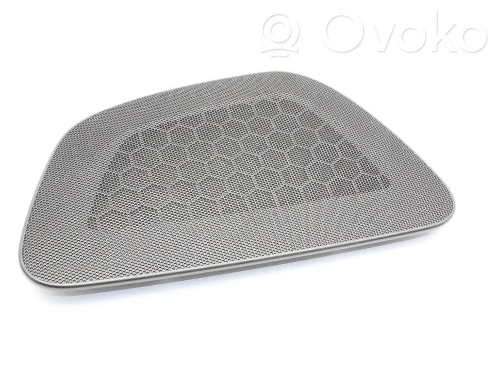 Volvo S90, V90 Moldura protectora del altavoz central del panel 