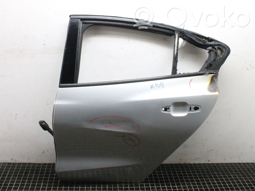 Rear door   MOONDUSTSILVER