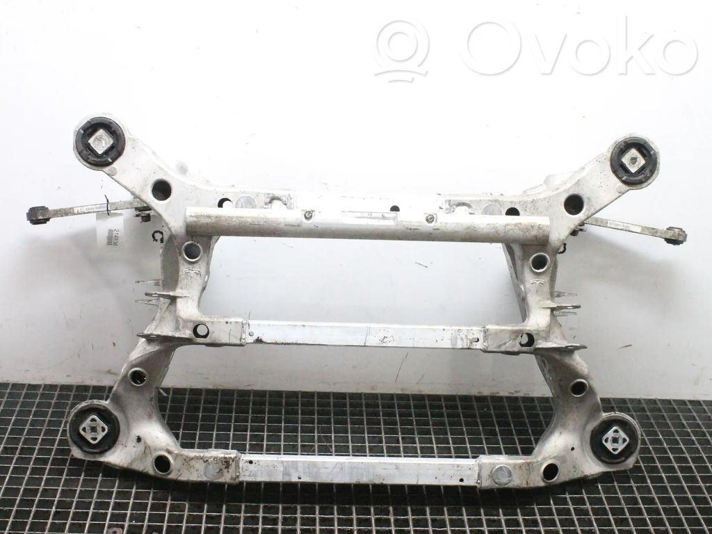 Rama pomocnicza tylna   100982600A