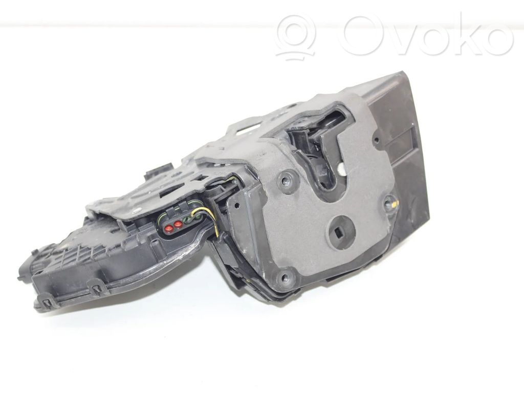 Land Rover Discovery Sport Serratura portiera posteriore 