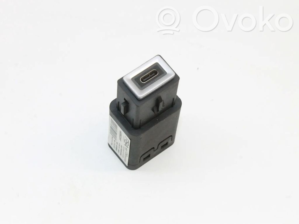 USB-Anschluss   98313506VV