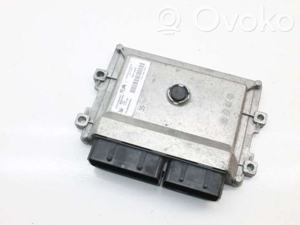 Opel Corsa F Unidad de control/módulo del motor