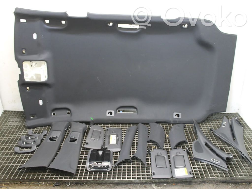 Mercedes-Benz C W206 Podsufitka / Komplet 