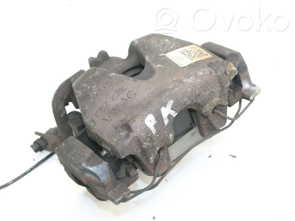 Audi A4 S4 B9 8W Zacisk hamulcowy przedni 