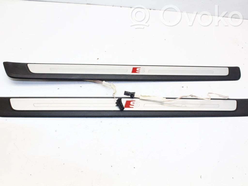 Audi A3 S3 8V Set di rifiniture davanzale (interno) 