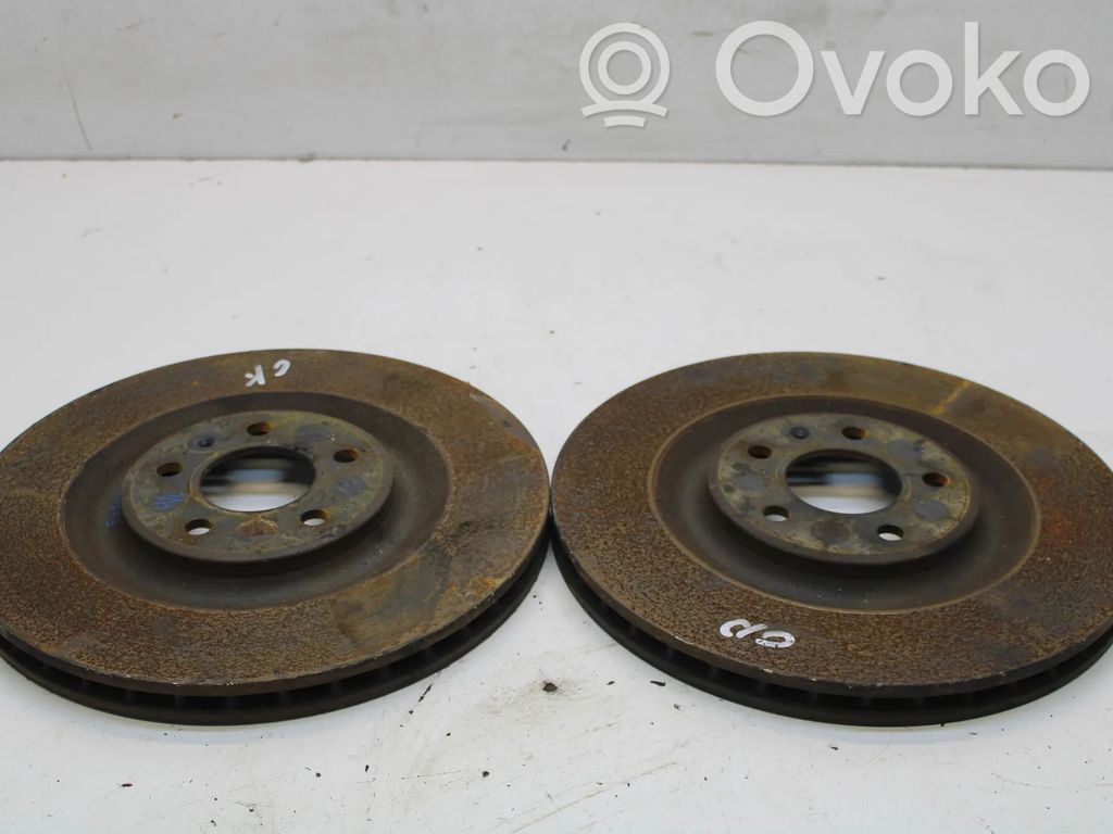 Disc frână spate   4M0615601J