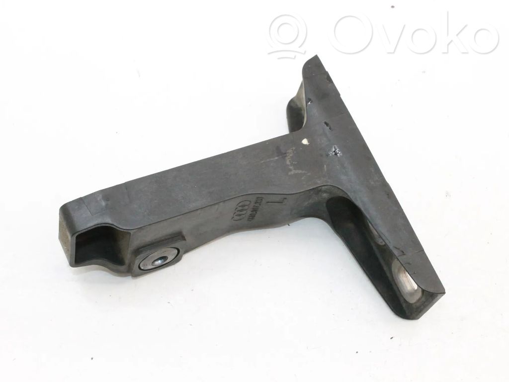 Soporte del parachoques delantero   4M0807333