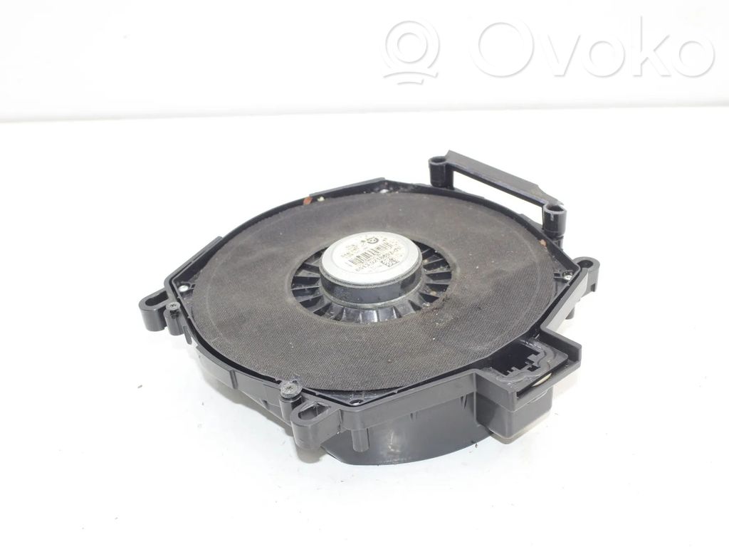 Subwoofer   9218697