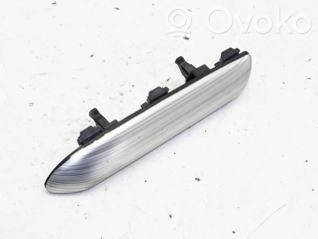 Audi A3 S3 8V Rivestimento del vano portaoggetti del cruscotto