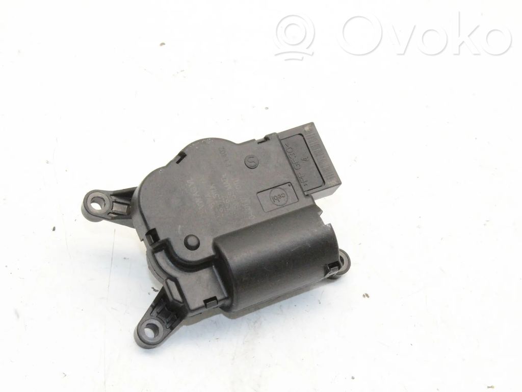 Volkswagen PASSAT B8 Moteur / actionneur de volet de climatisation 