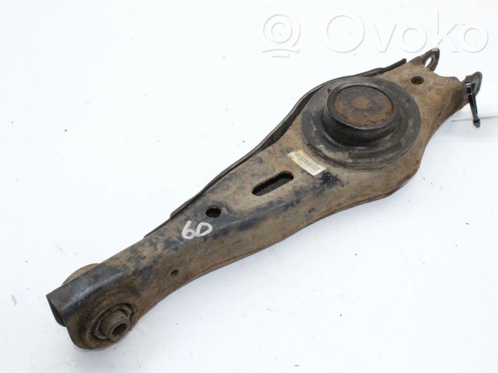 Hyundai Santa Fe Querlenker Achsschenkel hinten