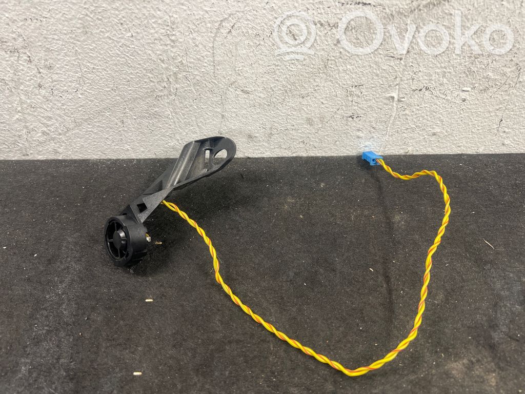 Front door speaker   8362529,4913430779