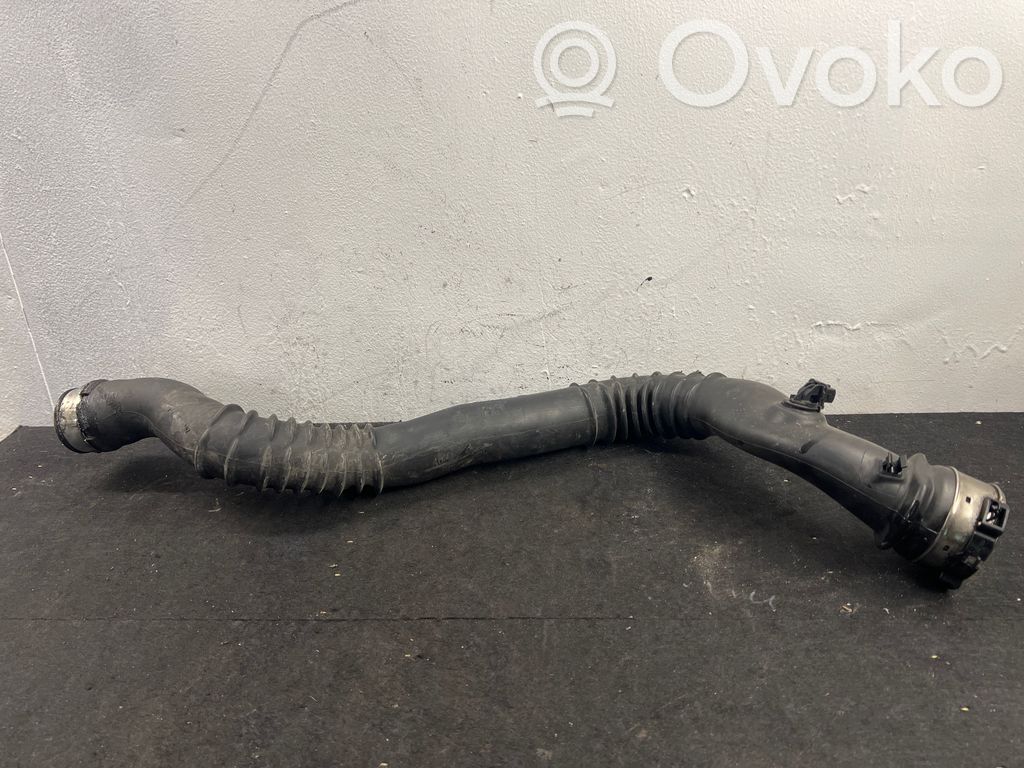 BMW 3 E90 E91 Intercooler hose/pipe 