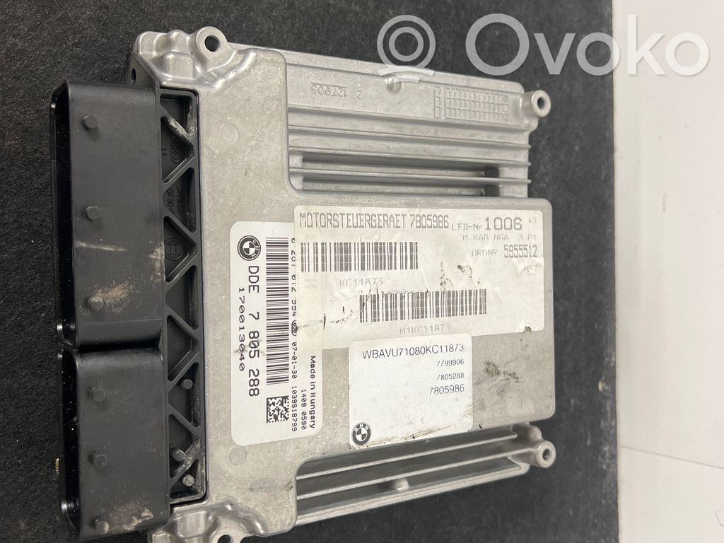 BMW 3 E90 E91 Dzinēja vadības bloks 