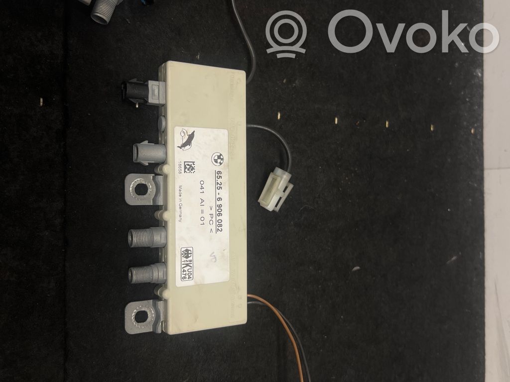 BMW 5 E39 Antenna control unit 