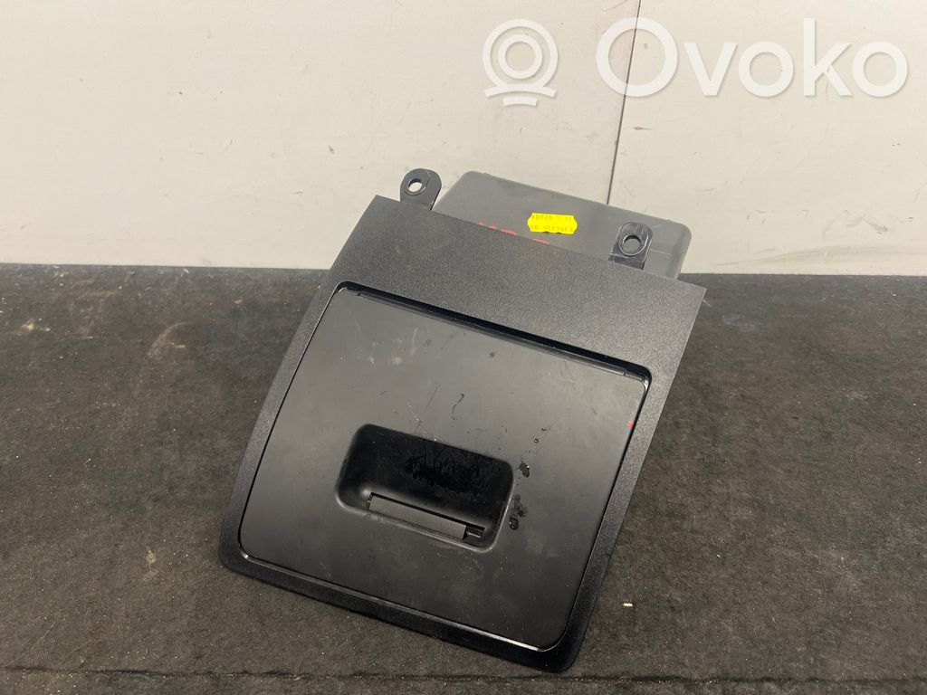 Glove box   7156225,14121810