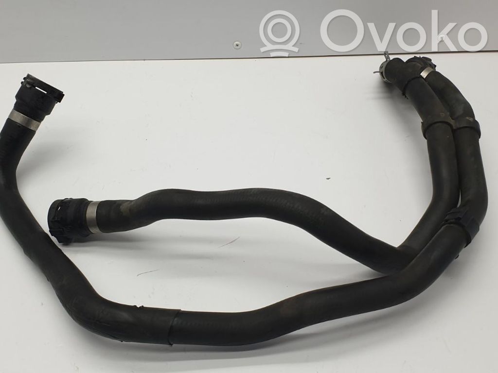 BMW 1 E81 E87 Engine coolant pipe/hose 