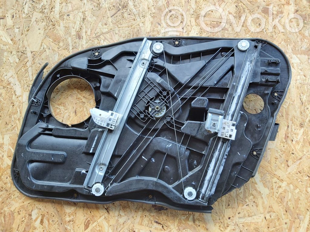 Hyundai i40 Front window lifting mechanism without motor 