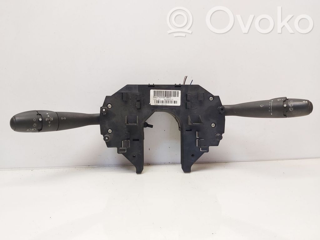 Citroen C4 I Picasso Wiper turn signal indicator stalk/switch 