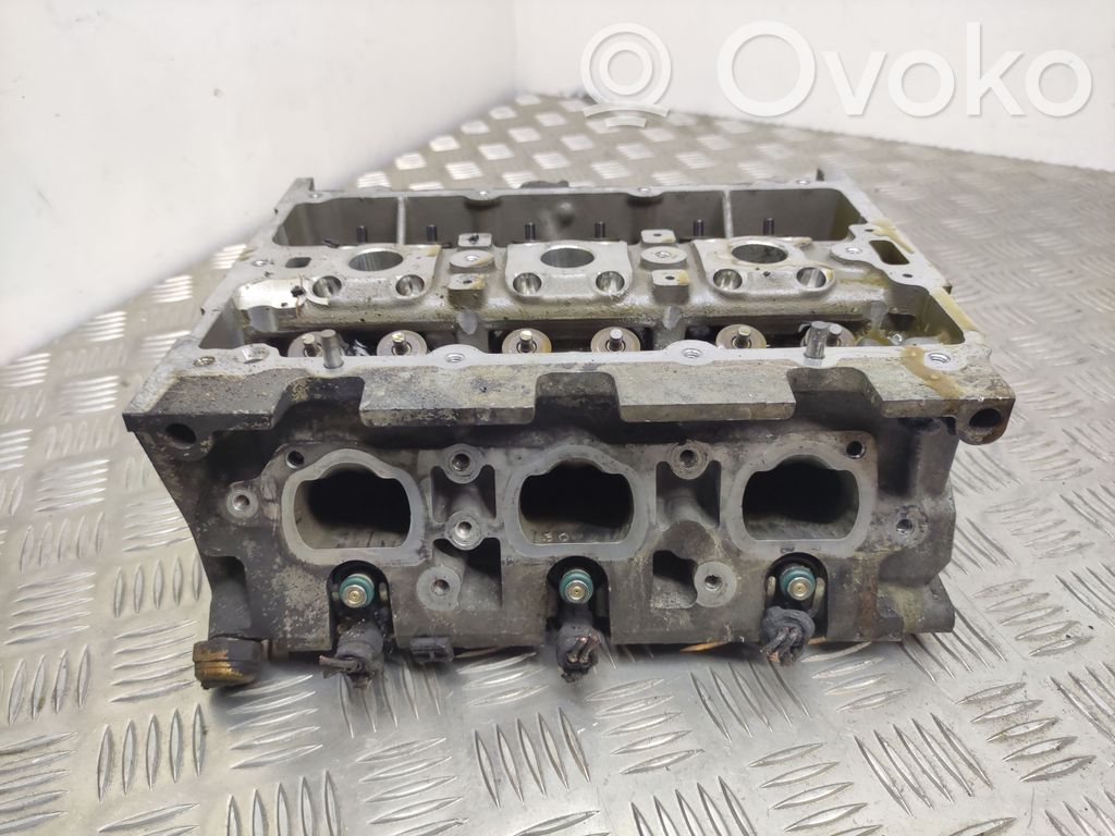 Volkswagen T-Roc Engine head 