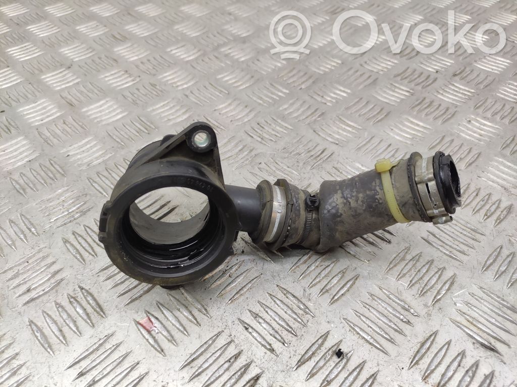 Ford Fiesta Gaisa caurule uz turbīnu 