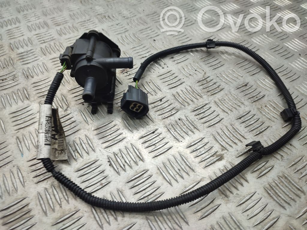 Ford C-MAX II Pompe à eau de liquide de refroidissement 