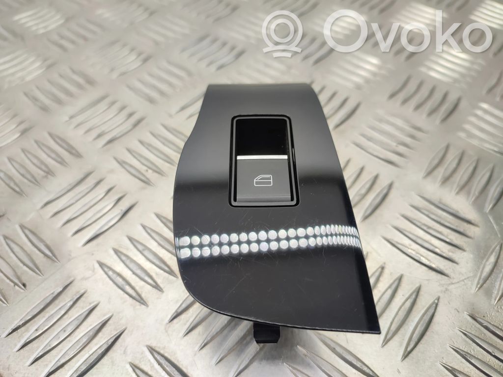 Mazda 3 Electric window control switch 