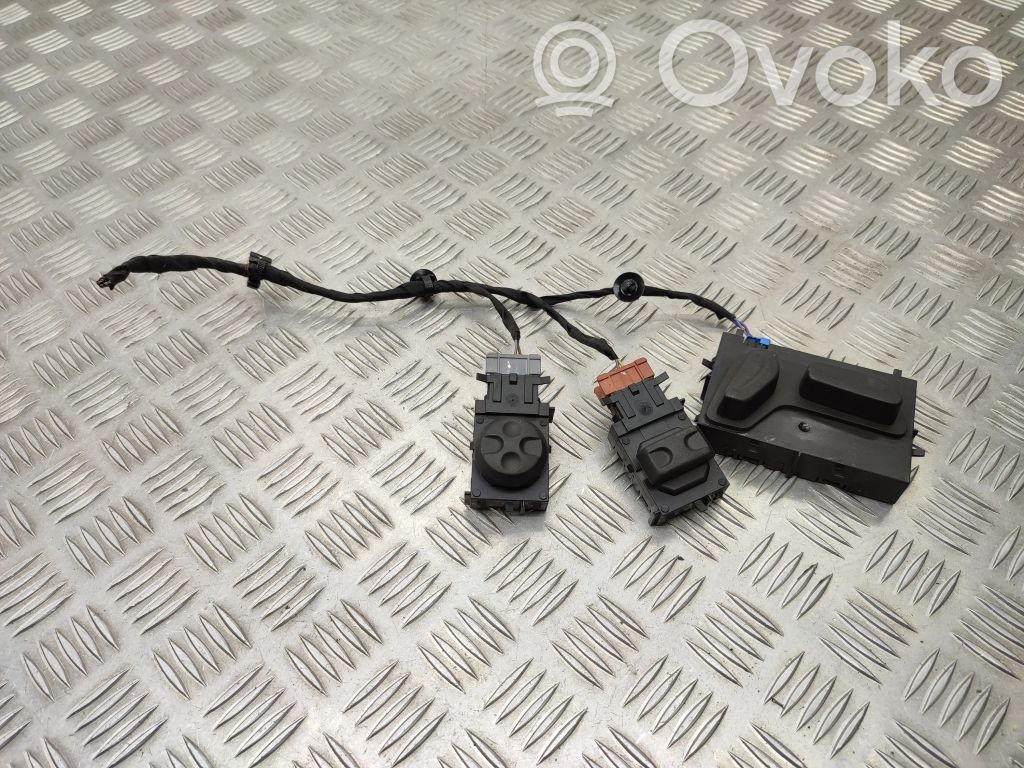 Citroen C5 Seat control switch 