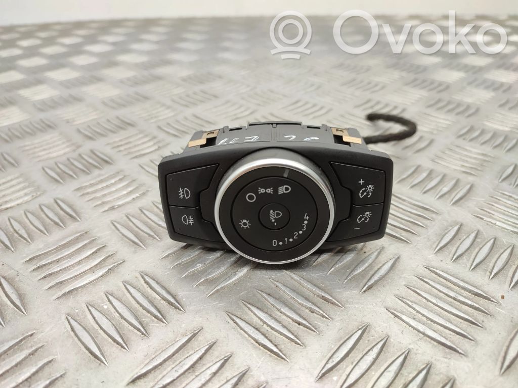 Ford Focus Light switch 
