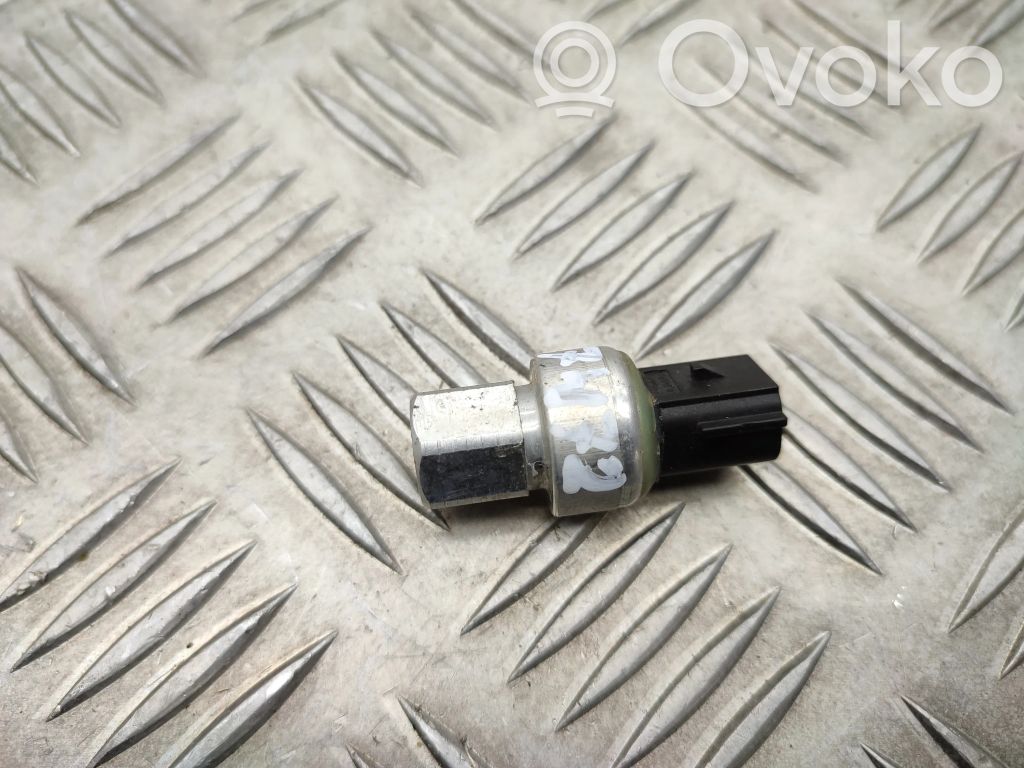 Ford Focus Air conditioning (A/C) pressure sensor 