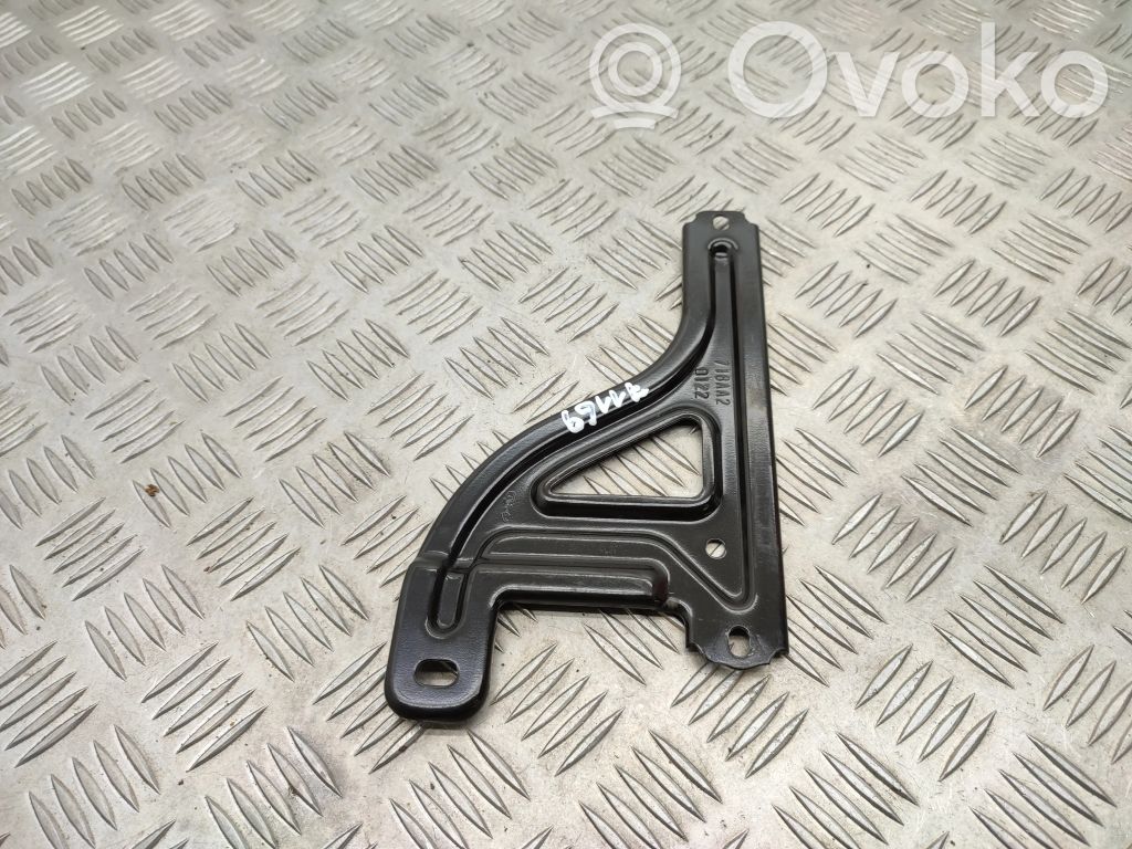 Holder (bracket)   718AA2