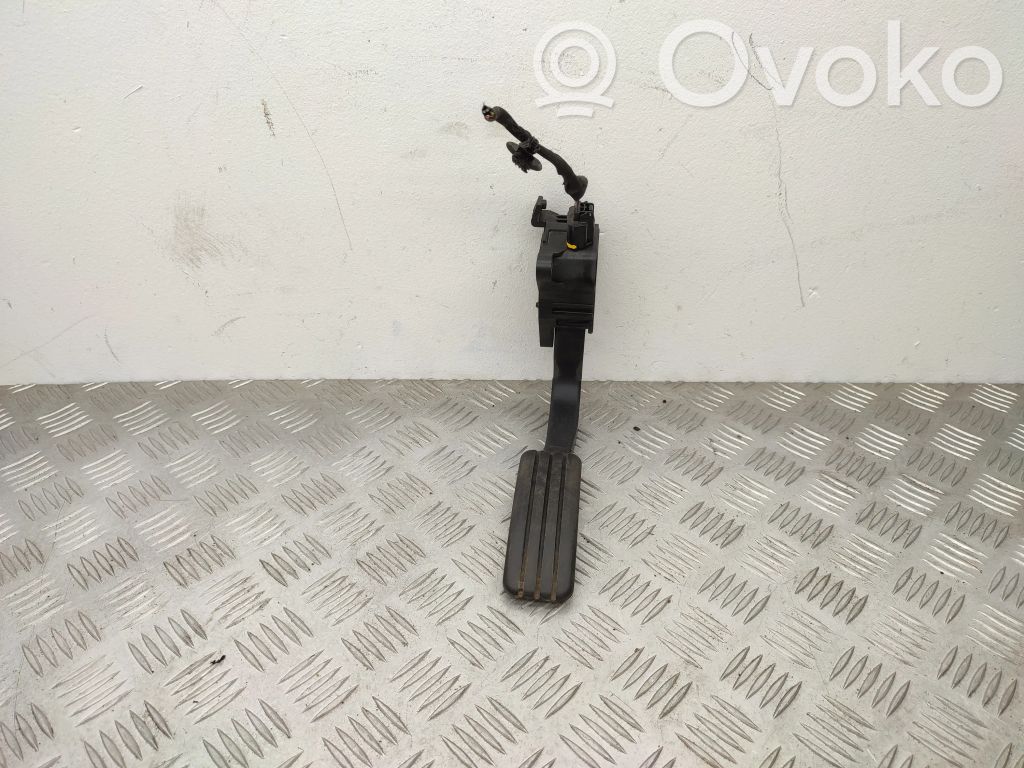 Renault Express Gaspedal 
