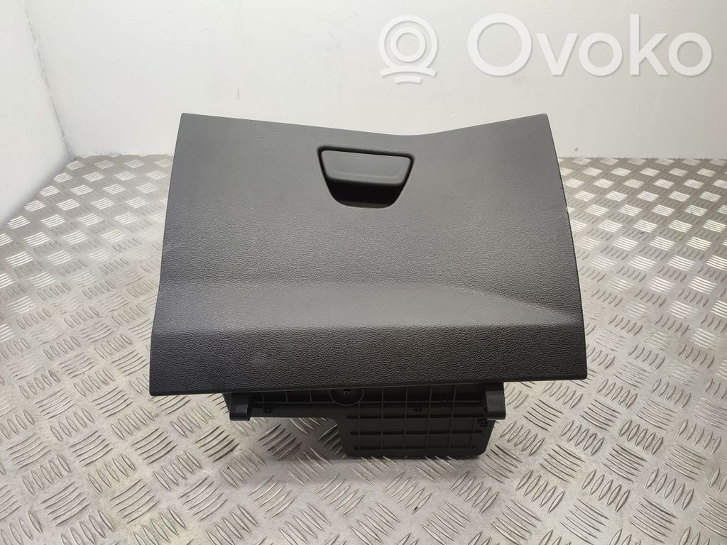 Ford B-MAX Glove box lid/cover 