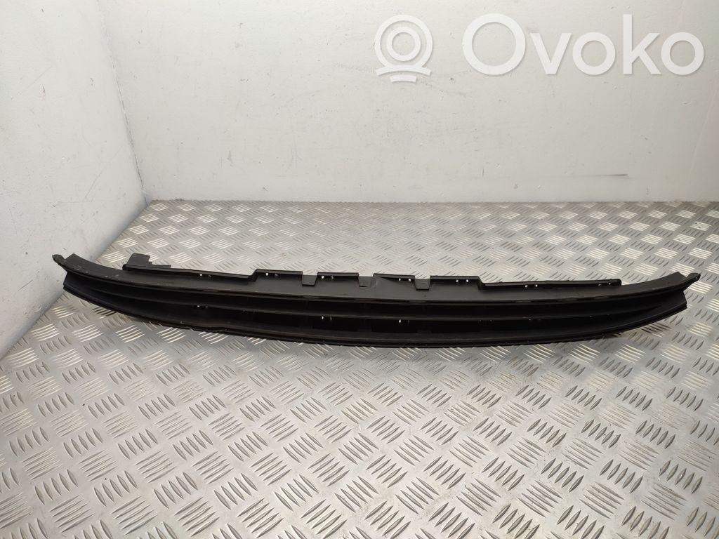 Opel Corsa E Front bumper lower grill 