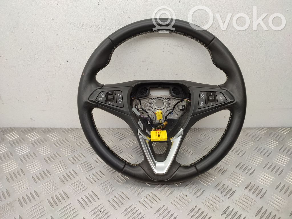Opel Astra K Ohjauspyörä 