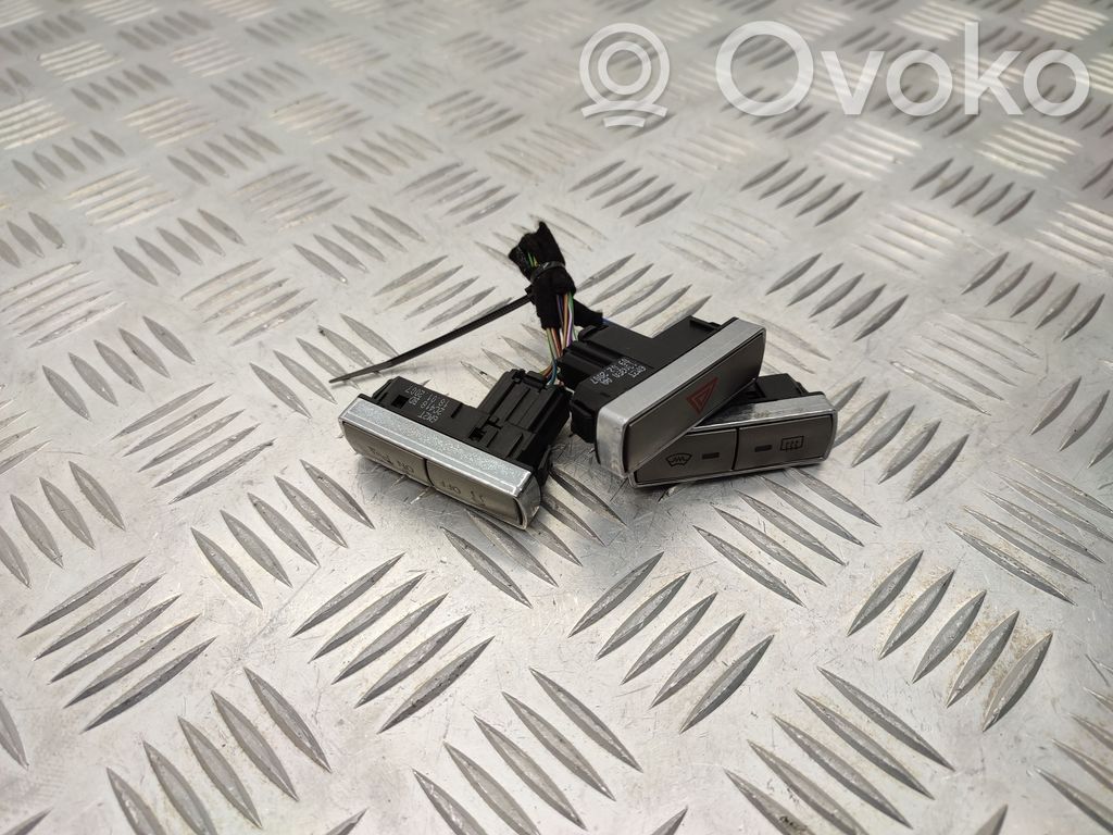 Ford Galaxy A set of switches 