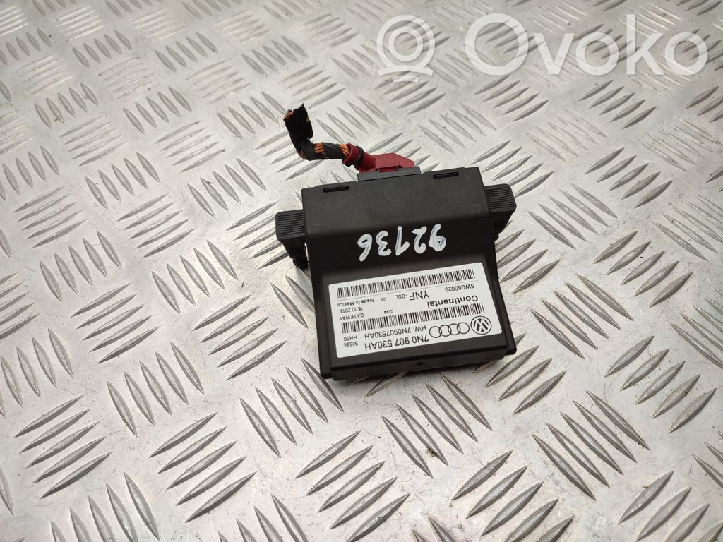 Volkswagen PASSAT B7 USA Gateway control module 