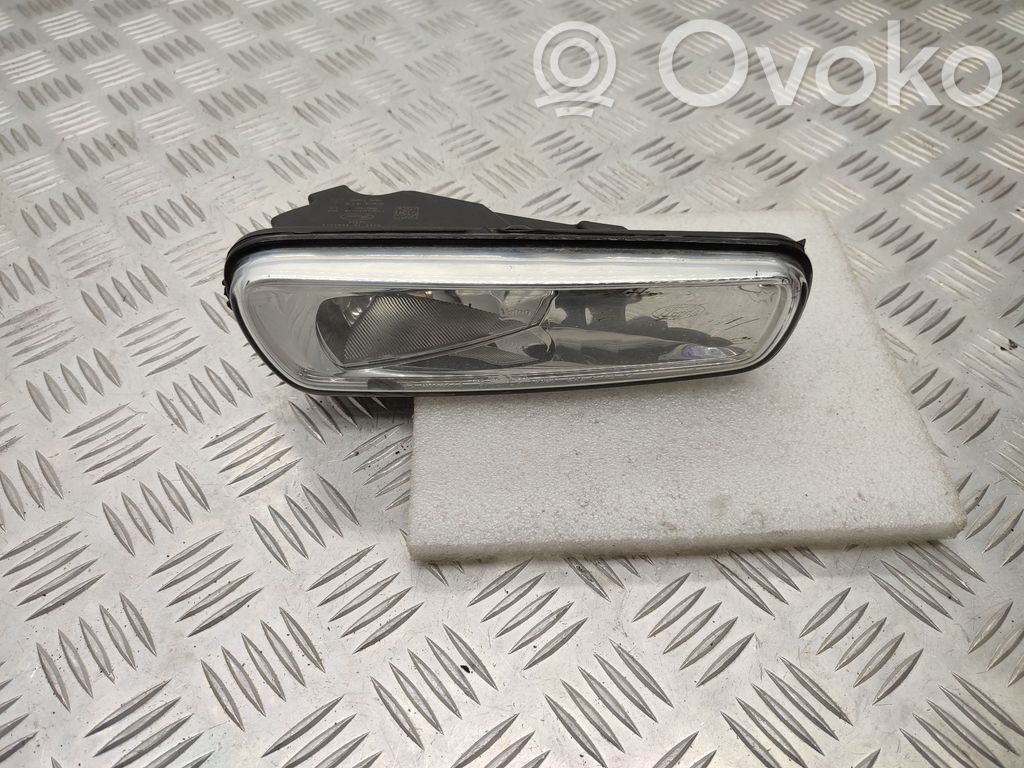 Ford Focus Miglas lukturis priekšā 