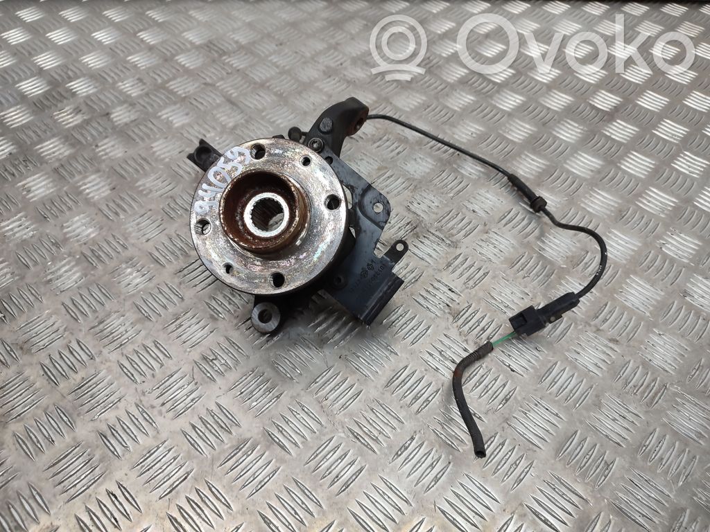 Renault Captur Priekinė stebulė 