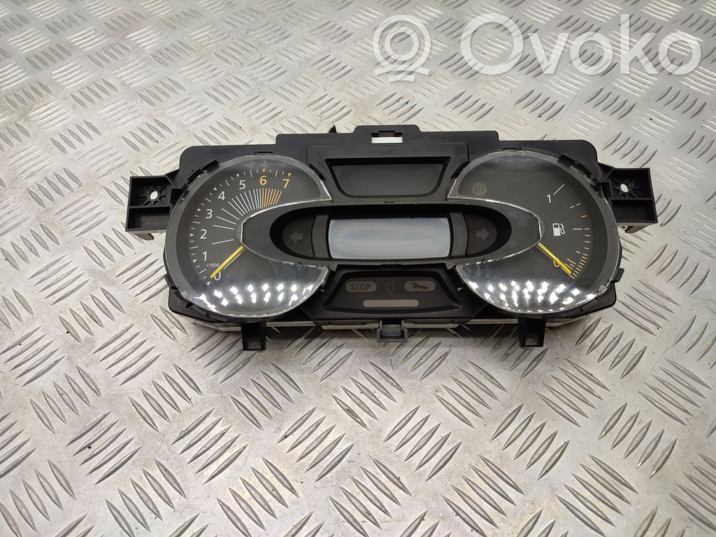 Renault Captur Geschwindigkeitsmesser Cockpit 