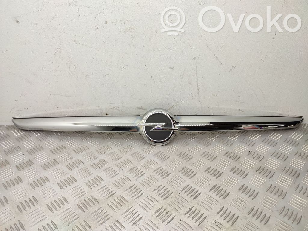 Opel Zafira C Mască capotă portbagaj 