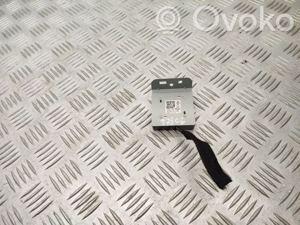 Renault Zoe Aerial antenna amplifier 