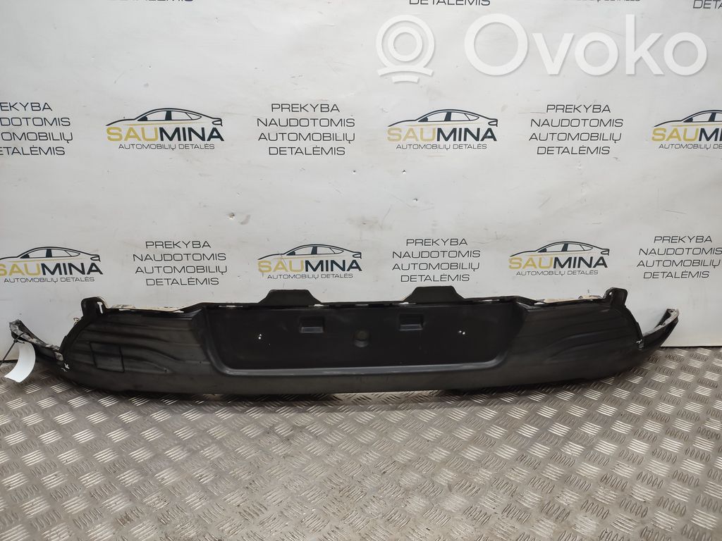 Renault Clio IV Moldura inferior del parachoques trasero 
