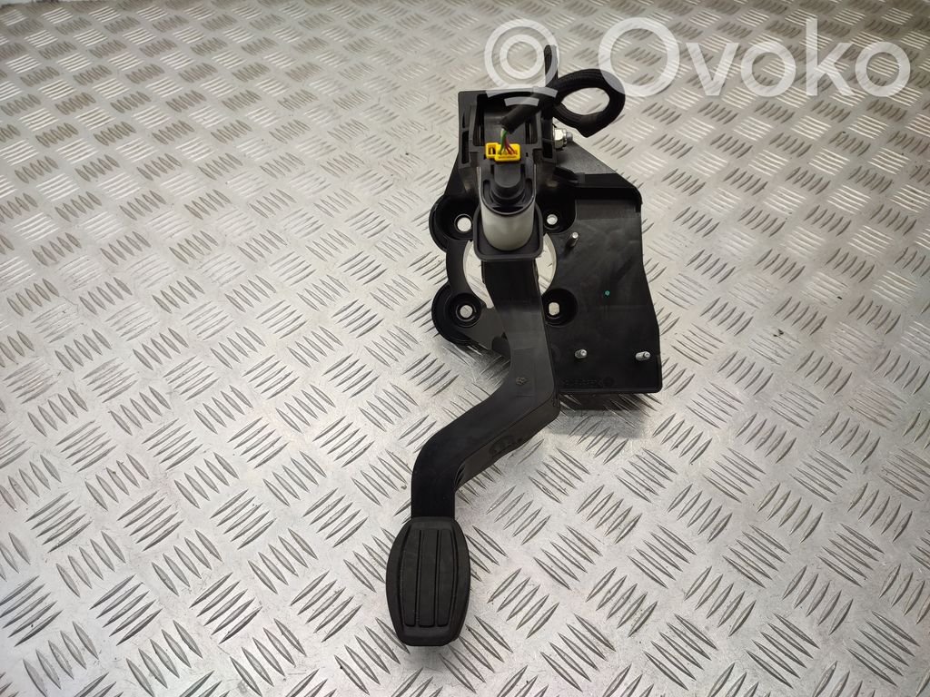 Citroen e-C3 Brake pedal 