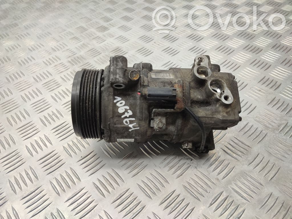 Air conditioning (A/C) compressor (pump)   6935613