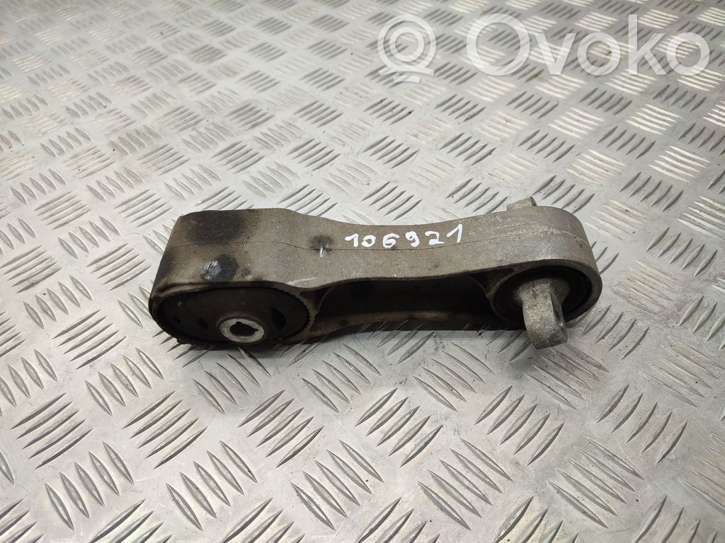 BMW 2 F45 Engine mount bracket 